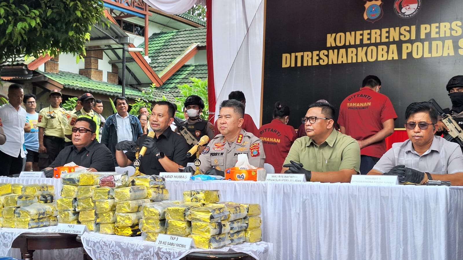 Polisi Grebek